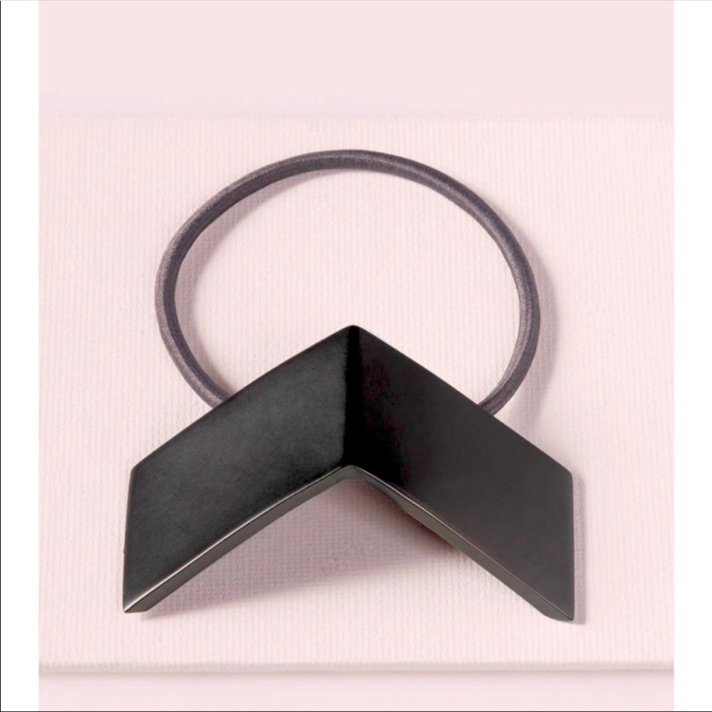 NWOT ❤️🔥The Hair Edit - Black Chevron Cuff Geometric Metal Hair Tie